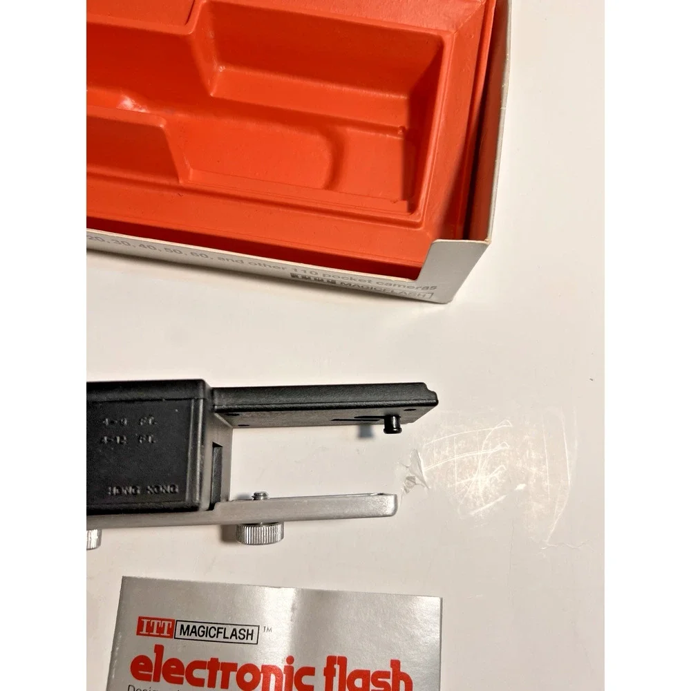 Vintage Itt magic flash With Original Box And Manuals - Untested
